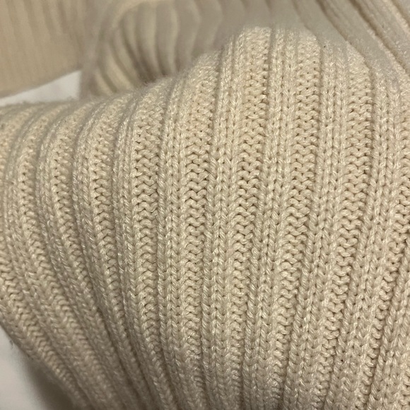 LEWKIN cream shrug bolero (s/m); Korean fashion - Picture 3 of 5